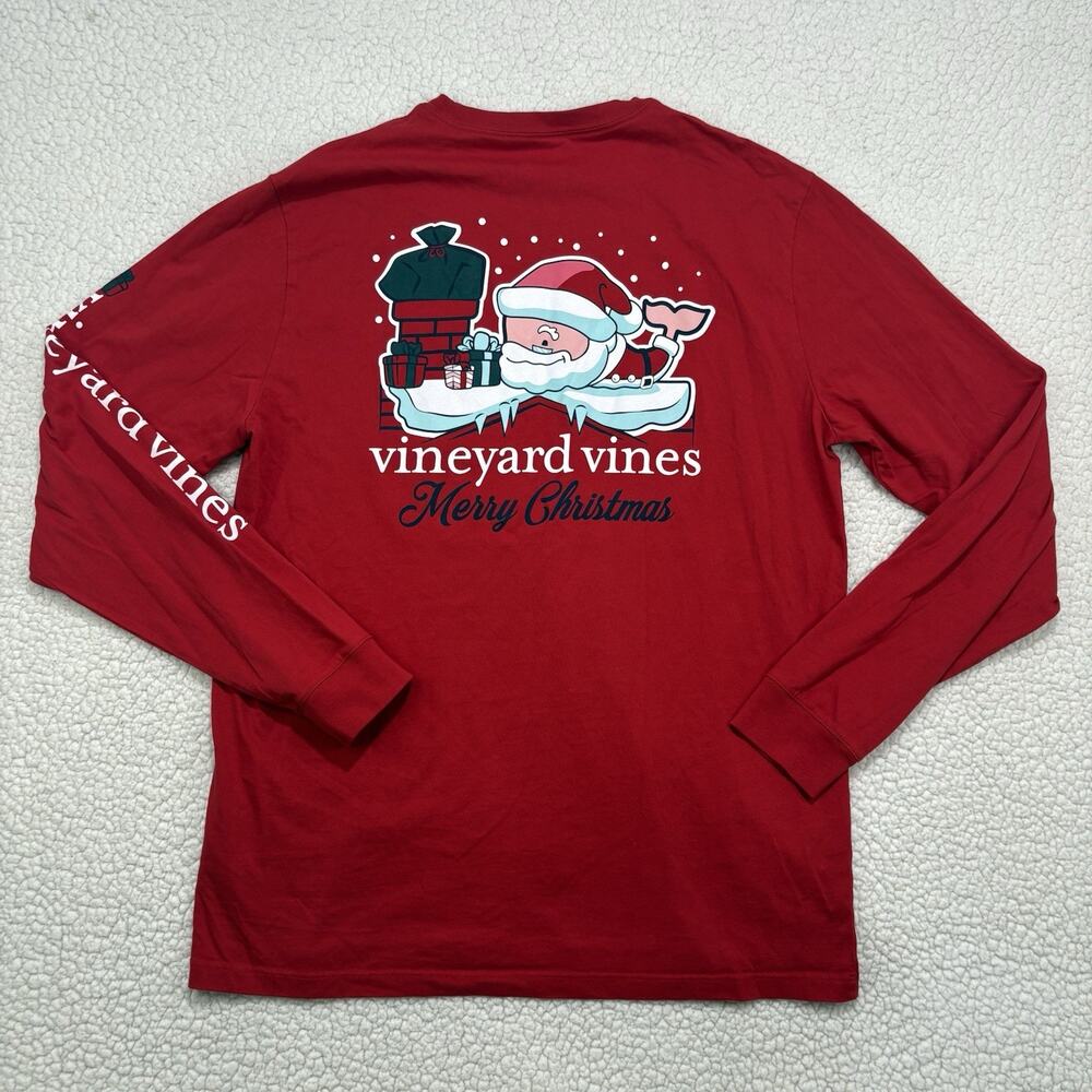 Vineyard Vines T-Shirt Mens M Red Long Sleeve Merry Christmas Santa Whale Pocket